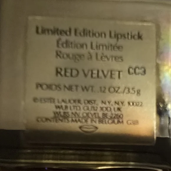 Estee Lauder Lipstick Red Velvet - Picture 2 of 3